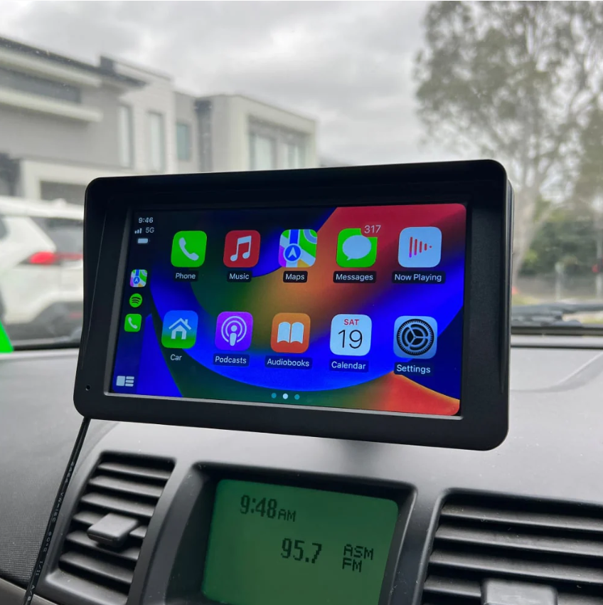 7" Portable Car Head Unit + FREE Rear View Camera